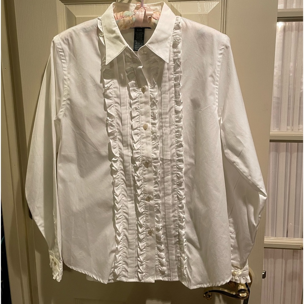 Lauren Ralph Lauren Ruffled Button Down Crisp White Shirt. Size Petite Medium